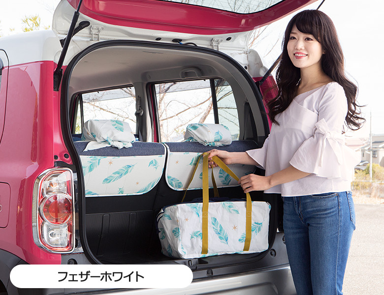 フェザーホワイト